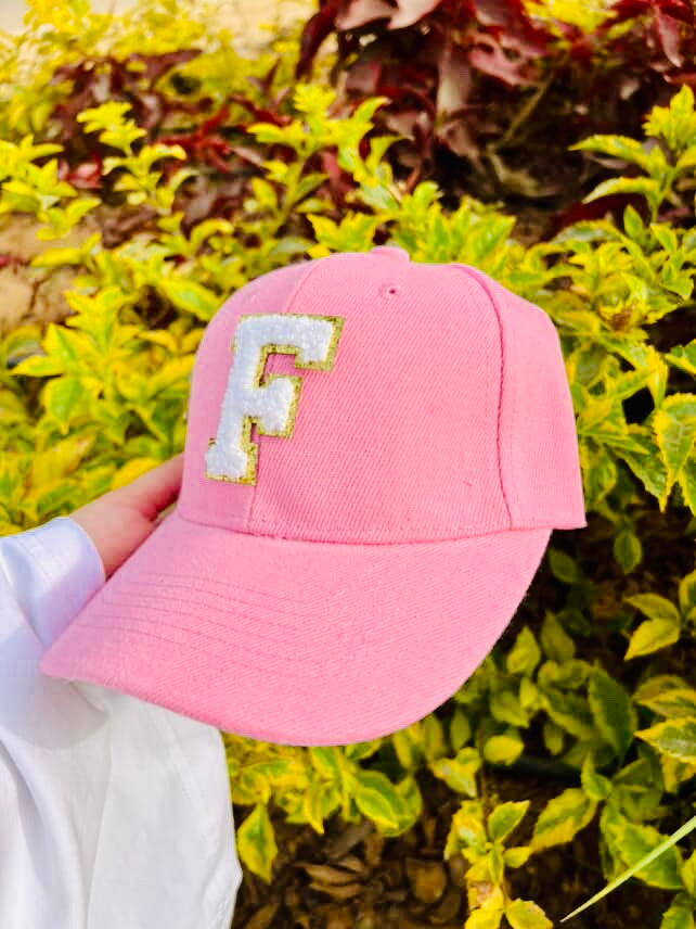 Caps