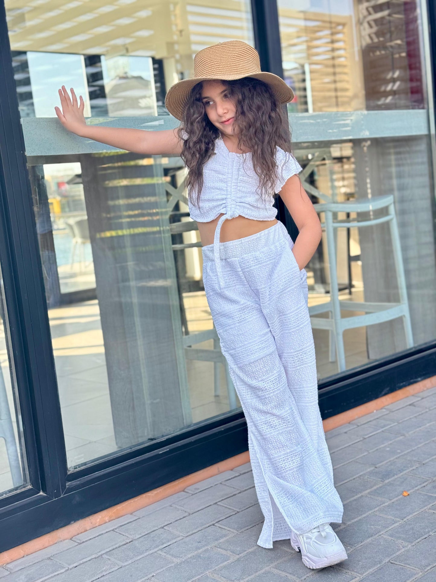 White mood set